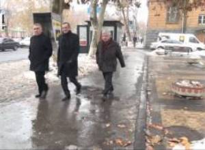 Բանակցություններ` կրակոցների ներքո