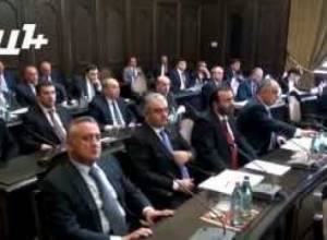 Ով ում մարդն է