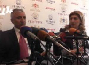 Ինչո՞ւ են փոխում Սահմանադրությունը