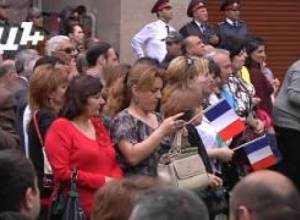 Ակտիվիստներին բերման ենթարկեցին, Օլանդը եկավ