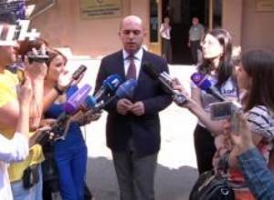 Թատերականի դիմորդները ֆուտբոլից հետ չեն մնում