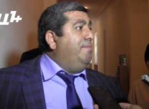 Ով ես դու Արամ Մանուկյան