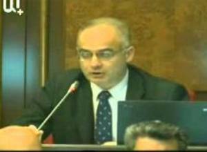 Մեզանից ընդհանրապես պետք չի վախենալ. Գալուստ Սահակյան