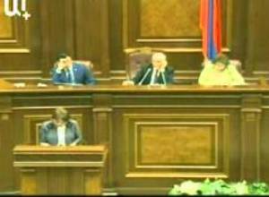 Հոկտեմբերին սկսված համաժողովրդական շարժումը նոյեմբերին ավարտվեց