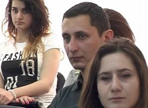 Բռնության ենթարկված չափահաս կանայք նախընտրում են լռել