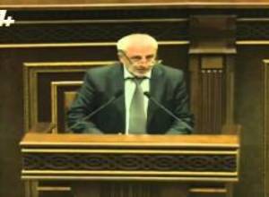 Արամ Մանուկյանն ահազանգում է