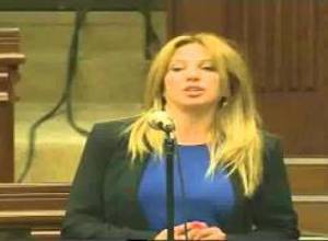 Պետք է ռմբակոծվի՞ Ազգային ժողովը. Զ. Փոստանջյան