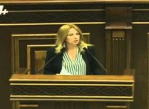 Զարուհի Փոստանջյանը թվարկեց անուններ