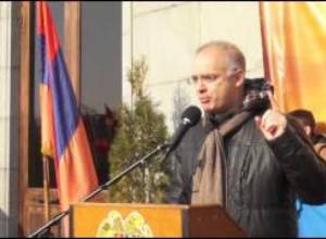 Լևոն Զուրաբյանն առաջարկեց ստեղծել Ազնվության բանակ.երթը սկսվեց
