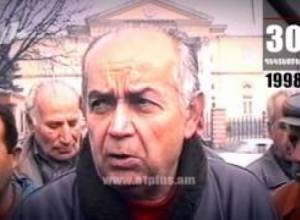 Օրացույց դեկտեմբերի 30. Ռոբերտ Քոչարյանը դարձավ վարչապետ, Վահան Հովհաննիսյանը ազատազրկվեց