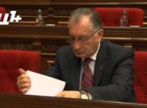 "Մի քիչ քիչ կերեք, գործ արեք"