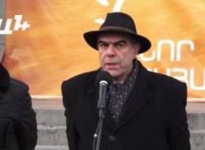 Չուքասզյանը պատասխանեց հարցերին