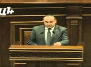 Հայատառ հայերենը վտանգված է. Թևան Պողոսյան