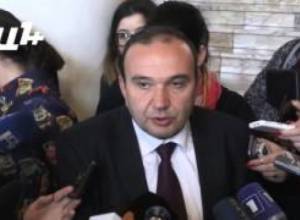 Լեւոն Մկրտչյանը կապաքաղաքականացնի՞ դպրոցները