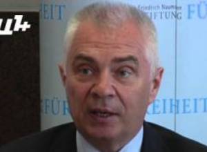 Բոլորը պետք է սթափվեն. Լևոն Զուրաբյան