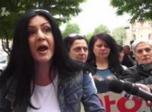 «Մեռանք նամակներ գրելով». ակցիա կառավարության դիմաց