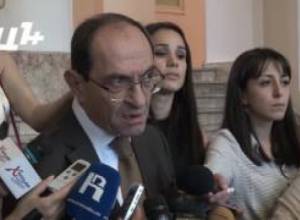 Շ. Քոչարյանին հիշեցրին իր ընդդիմադիր անցյալը