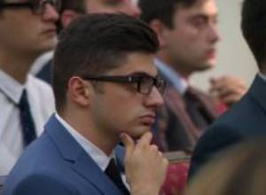 «Մենք ձեր տարիքում չգիտեինք՝ ինչպիսի մասնագիտություններ են լինելու  համացանցի դարաշրջանում»