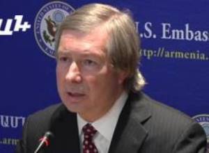 ԼՂ վերջնական կարգավիճակի հարցը՝ հանրաքվեով. Ուորլիք