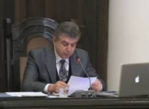 Առաջարկվում է օտարերկրացիներին ազատել սահմանային հարցաթերթիկներից