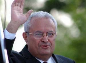 Has Zakharyan tendered his resignation?