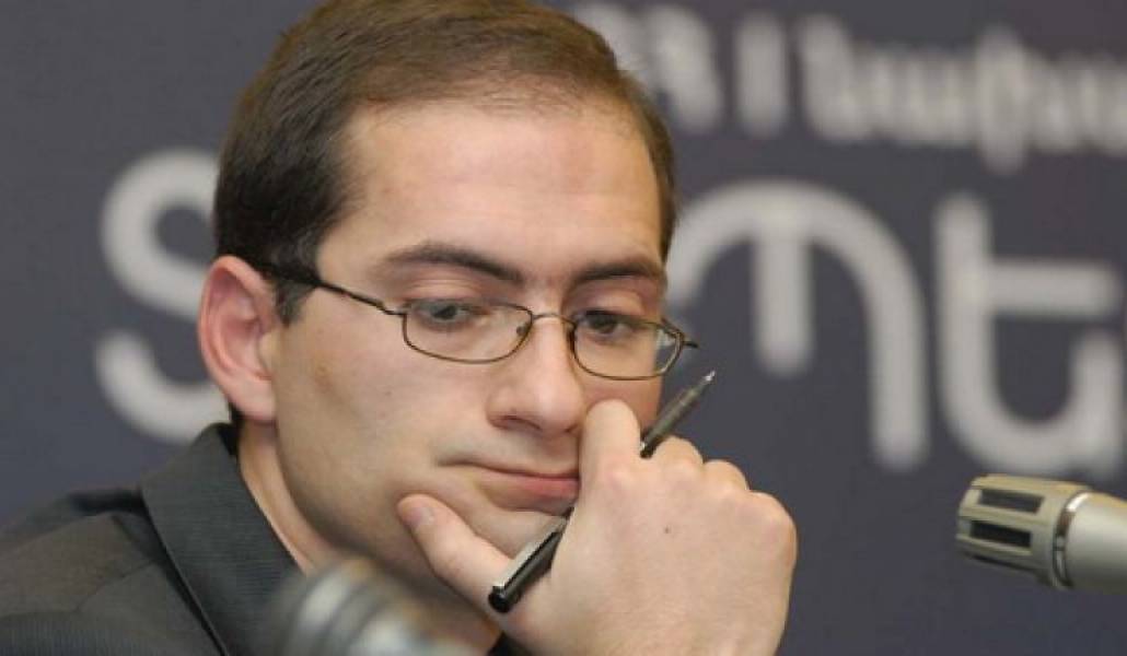 072b4c03ff8112740d6b3a3c134dd7b3