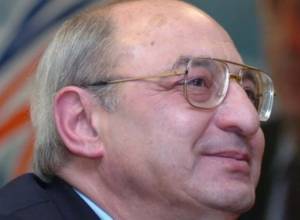 Vazgen Manukyan appointed Public Council member