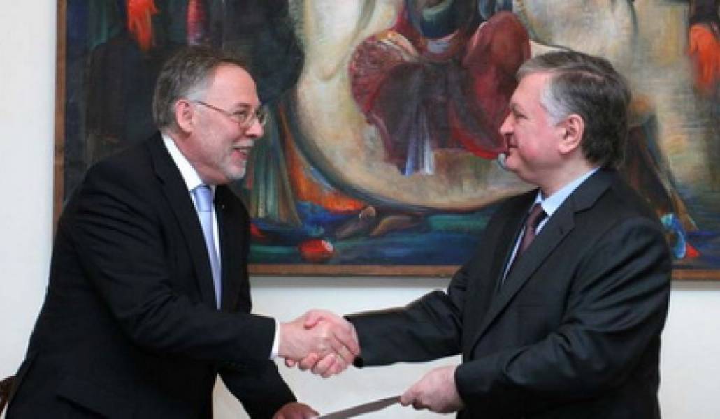 fb979c80e3ca14696a9a13cef88b6e8f