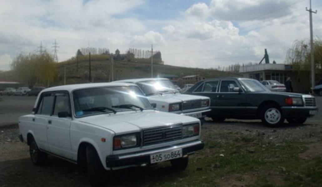 2ac4c81bf2b9f916de9df761da9f677e