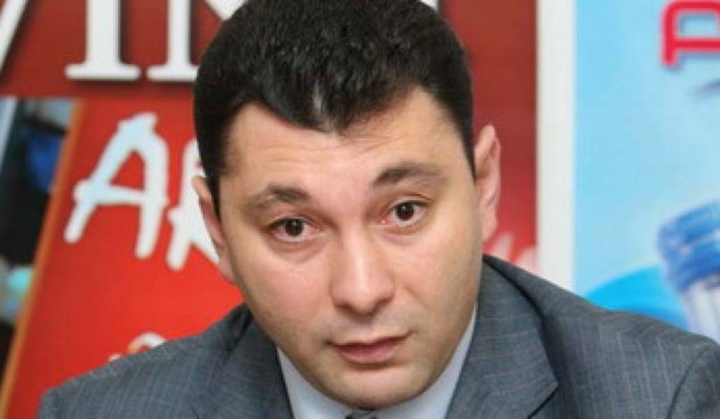 f414c6b8105ef6949e81f385298b80fe