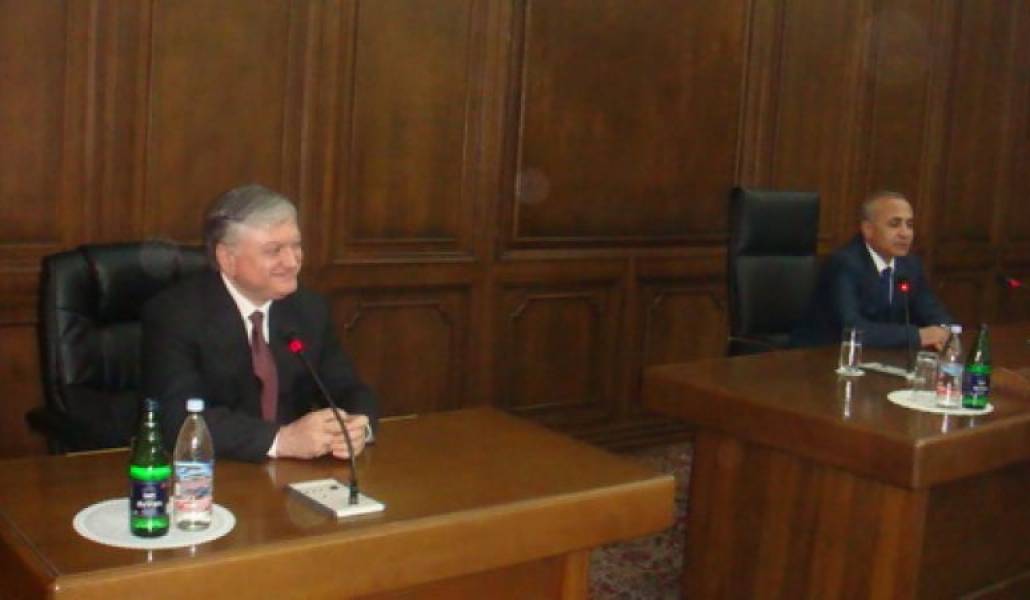 cc78c07b08ea60af30744cfcf7b288e1