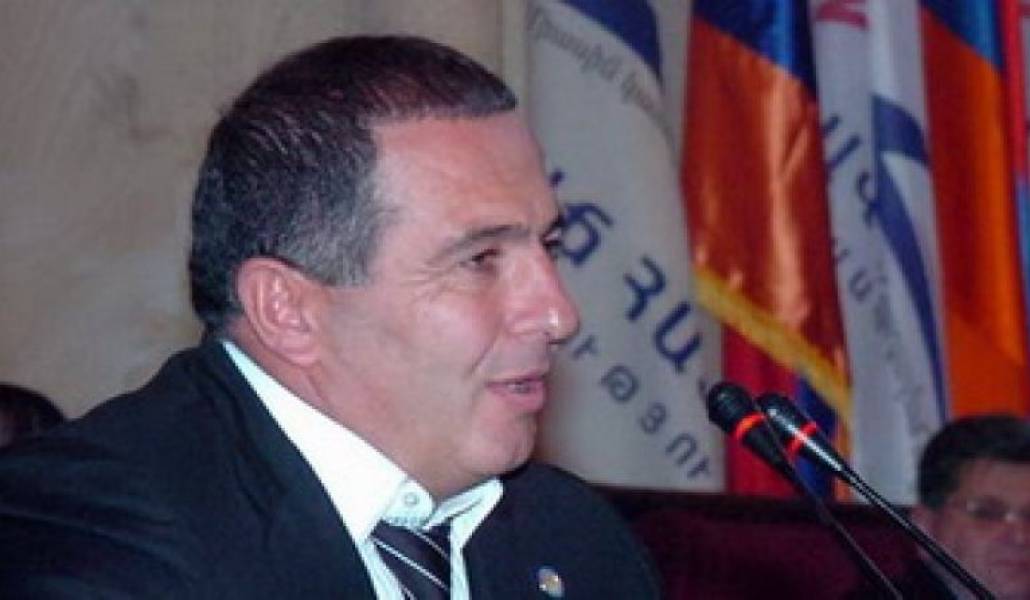 7b243dde861e50be16be637f99b4058d