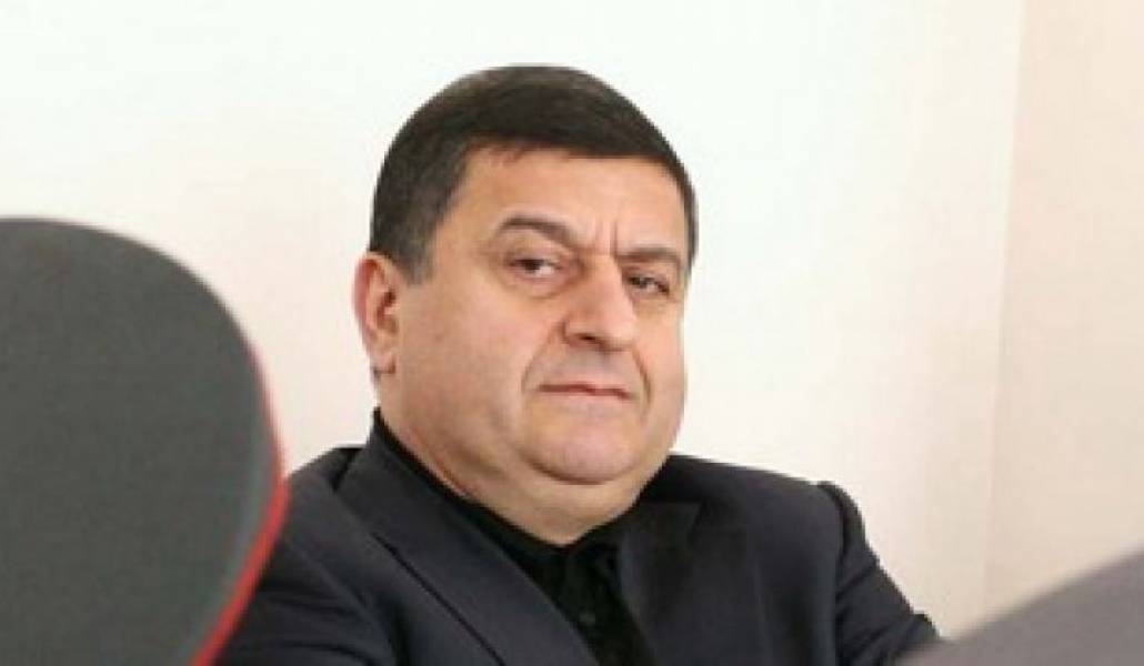 d16f7b841ad2e5a5d9809e190429182c