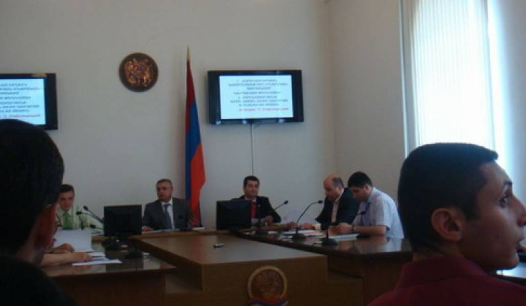 182409383aaee9ba9fce7deccae999a4