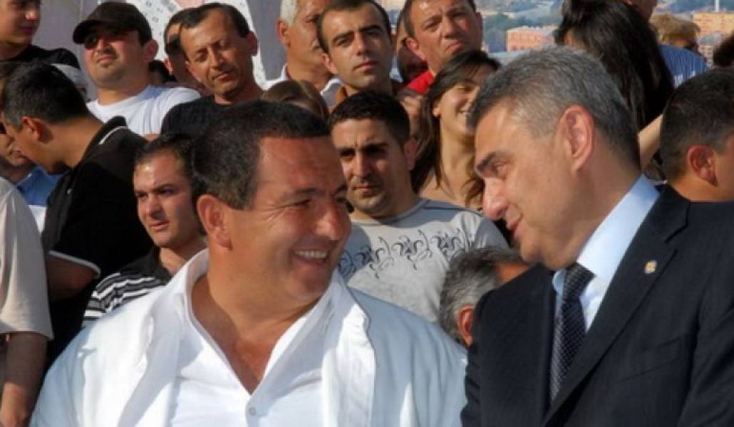 6279e75730879b2aff52677238263ea6