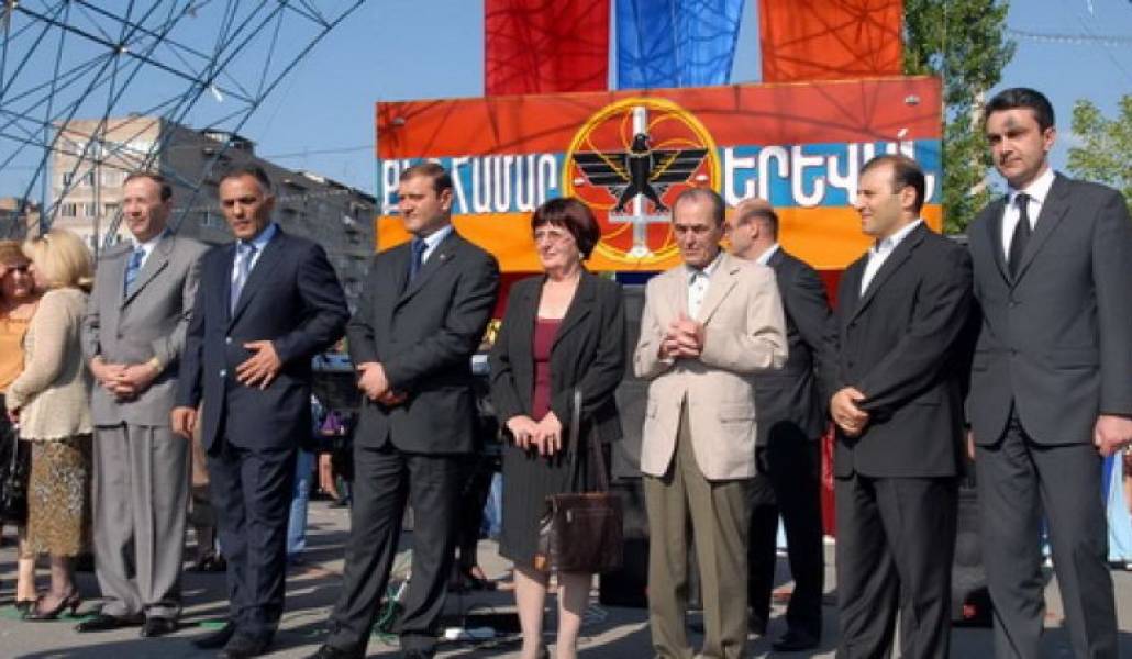 4c29d7ce6db75a19d9489c299752f030