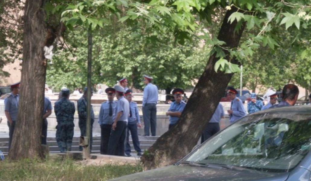 6f8eb831d0fc586abd73d2c3d060811b