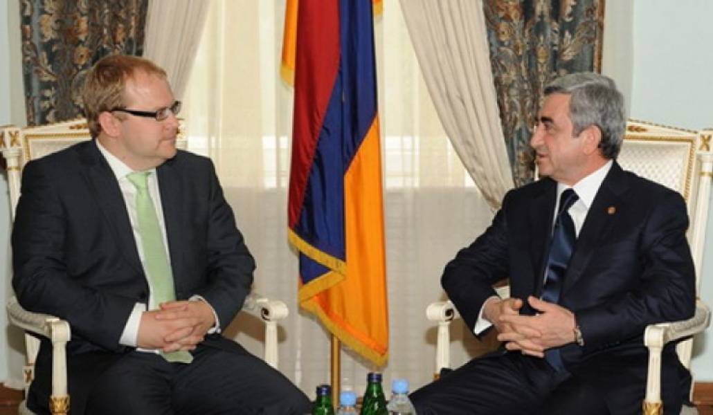 395e4d819f9d2012702792d5906ea89e