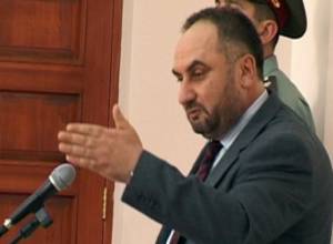 "This ludicrous story has no precedent"