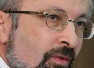 Those kind of people can’t rule the country