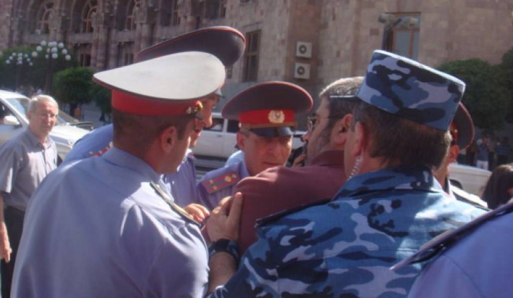 37d52db4718c7e8a64e2e8e3a3907a1e