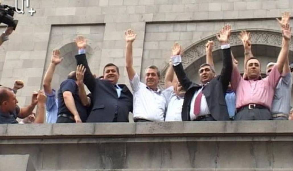 9782e2c9e2df3dbfef75d289a52b8fbd