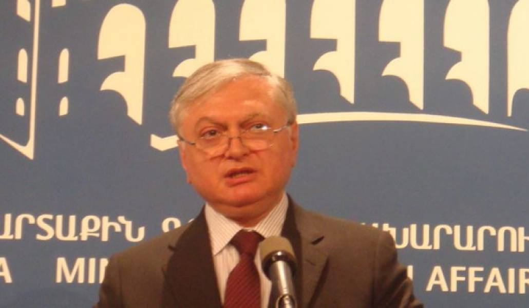 bf73c125049e3ea79a21c3f411ec7a4b