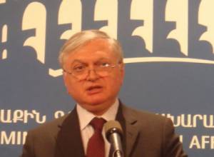 Edward Nalbandian: "No need to panic"