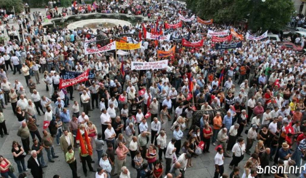 3eba0c0a9c9eed89a63ab9f748ad2d56