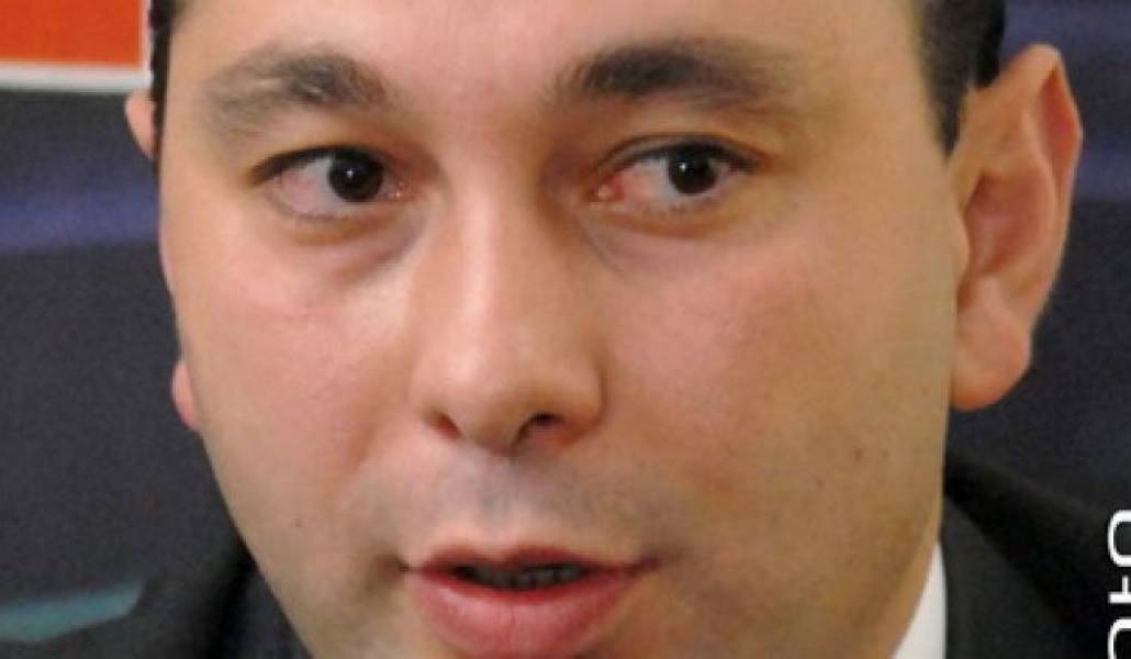 f7dee04ba7a9f7e0f4181c2ccc6b6b6a