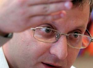 Suren Sureniants to run for Parliament