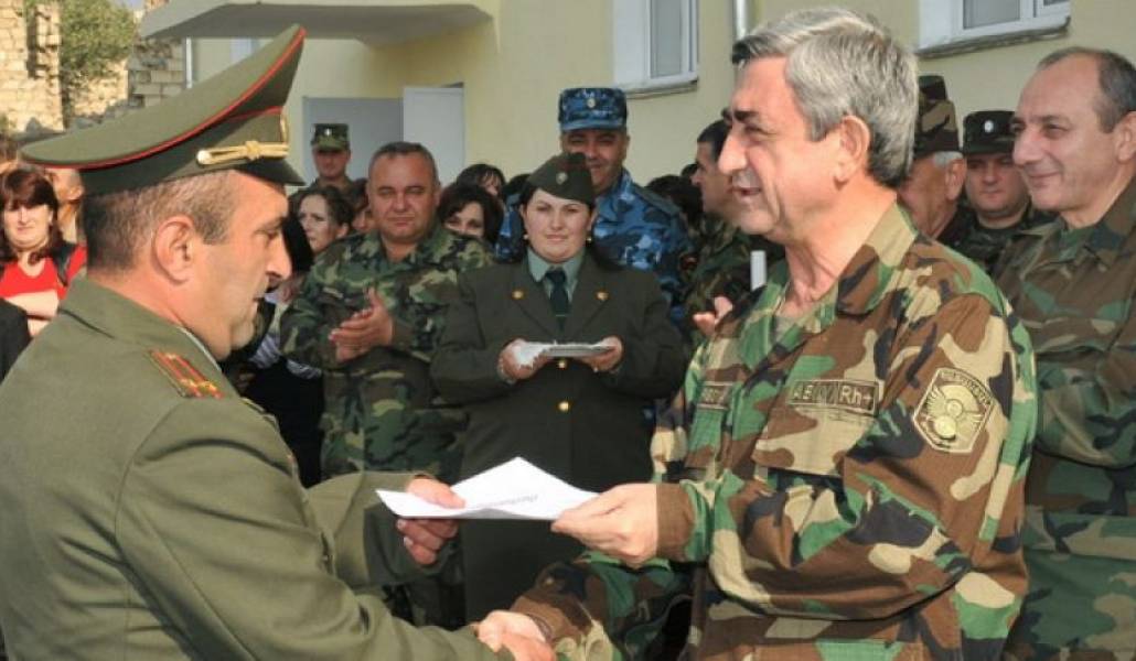 4abf9f3f03cb69f7d26f1cba8e86455e