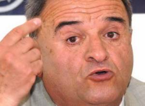 "Hovhannisyan is waiting like a crocodile lying in ambush"