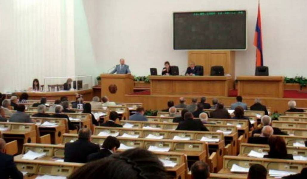 2341746284dd7e1787019cd679c12ea9